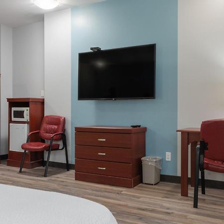 Premier Inn & Suites - Downtown ハミルトン エクステリア 写真